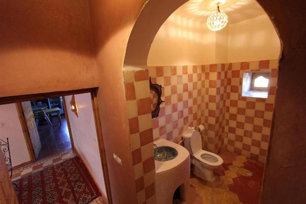 Maison D'Hotes Agdal Telouet Tiguidert Exteriér fotografie