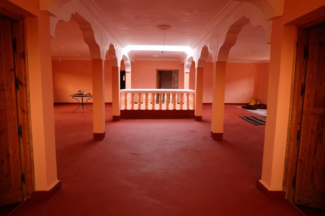 Maison D'Hotes Agdal Telouet Tiguidert Exteriér fotografie